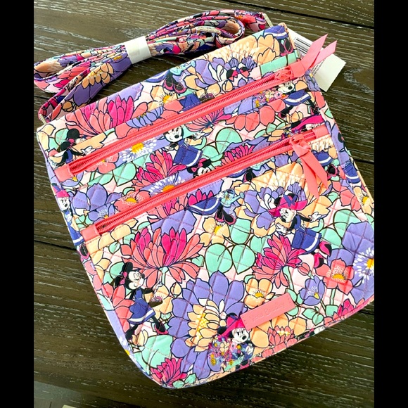Vera Bradley DISNEY Minnie Mouse purse NEW - Picture 2 of 11